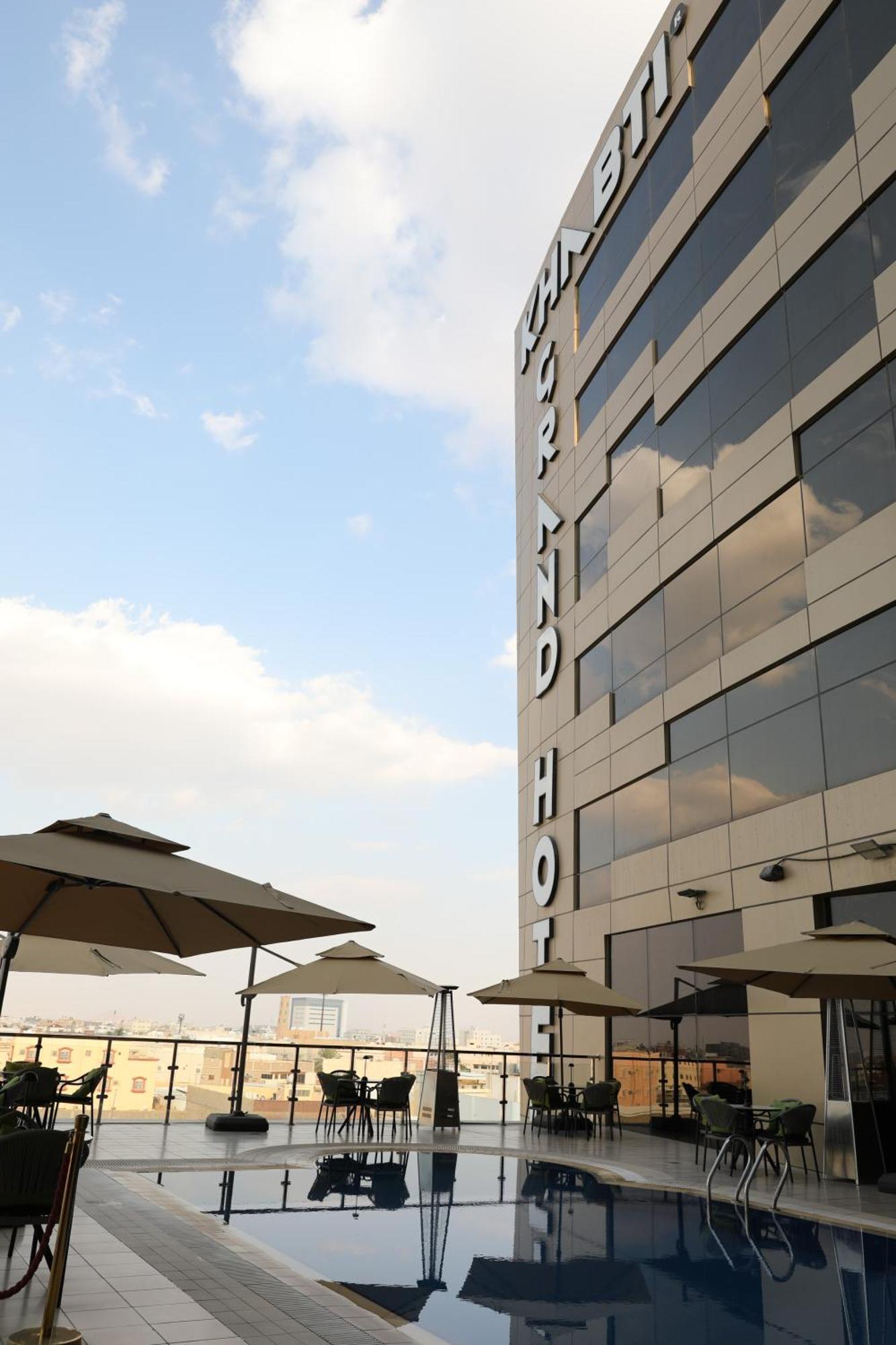 Khabti Grand Hotel Bisha Eksteriør bilde